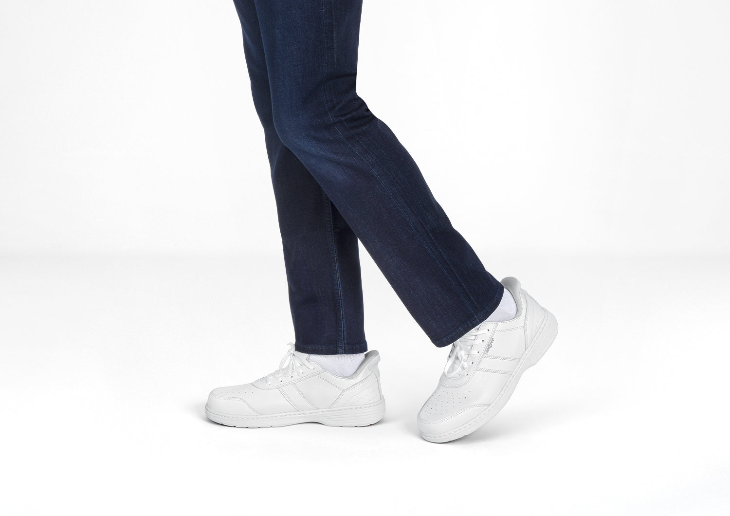 Pierre Hands-Free - White